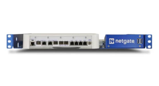 Netgate 8200